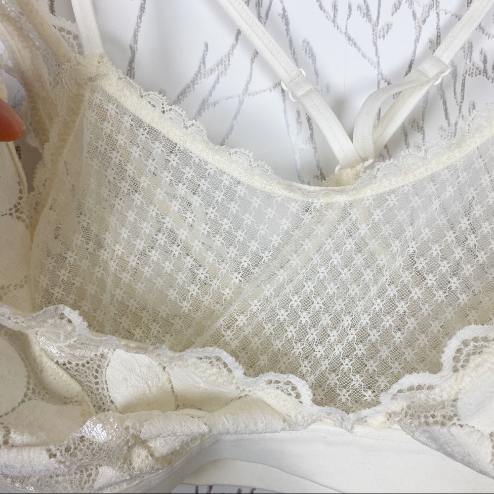 Aerie Lace Racerback Straps Cream Bralette NWOT M - Picture 5 of 9